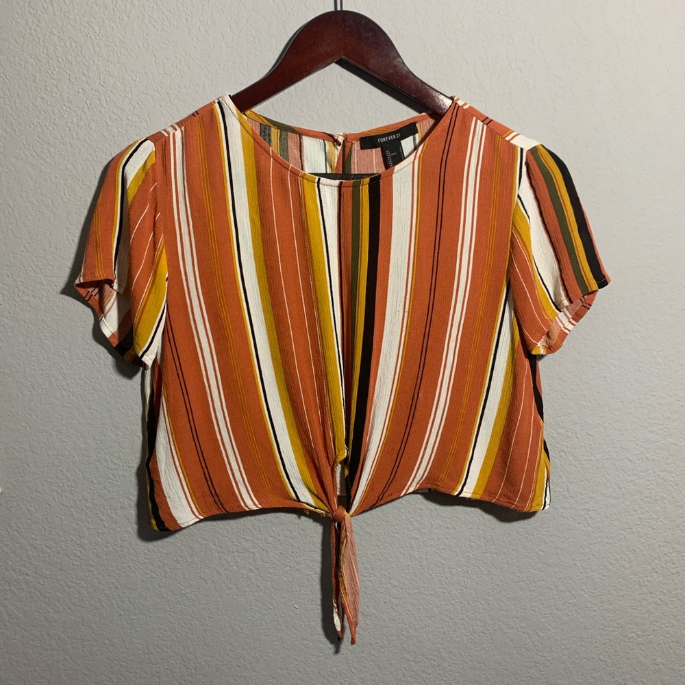 Cute crop top with tie at the bottom